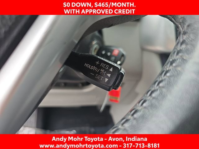 Used 2019 Toyota Highlander Plus FWD image 17