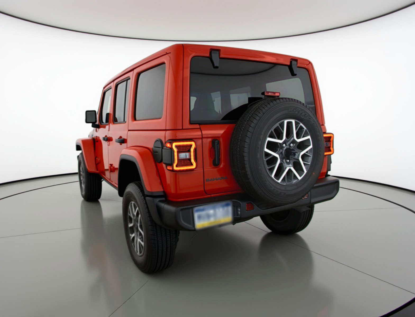 Used 2025 Jeep Wrangler Sahara image 6