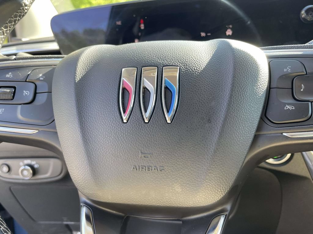 Used 2024 Buick Encore GX Preferred FWD image 28