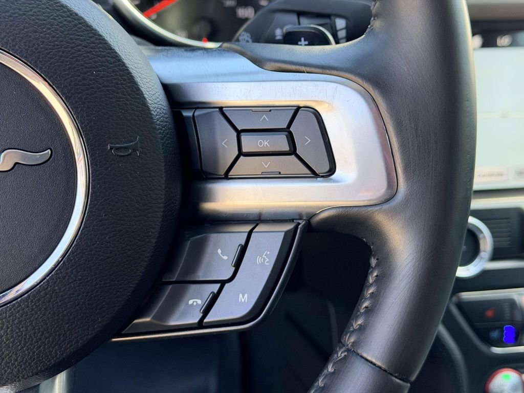 Used 2019 Ford Mustang Premium image 7