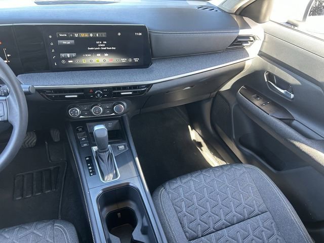 Used 2025 Nissan Kicks SV w/ SV Premium Package AWD/4WD image 16