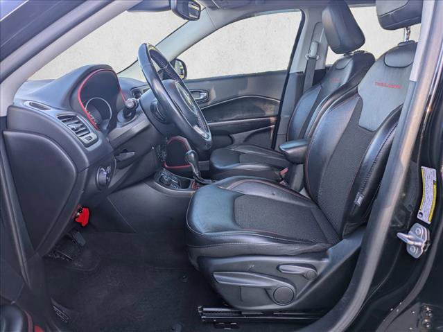 Used 2019 Jeep Compass Trailhawk w/ Cold Weather Group image 16