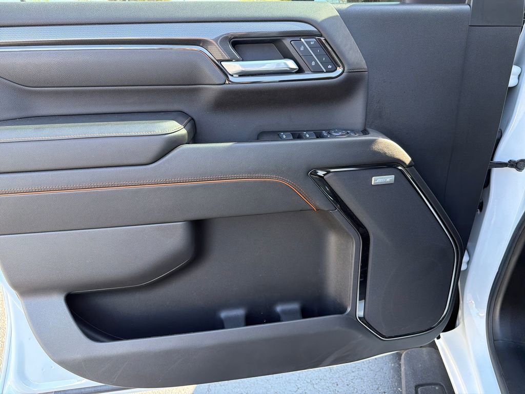 Certified 2025 GMC Sierra 2500 AT4 w/ AT4 Premium Plus Package AWD/4WD image 16