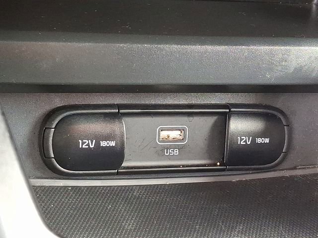 Used 2025 Kia Soul LX w/ LX Technology Package image 23