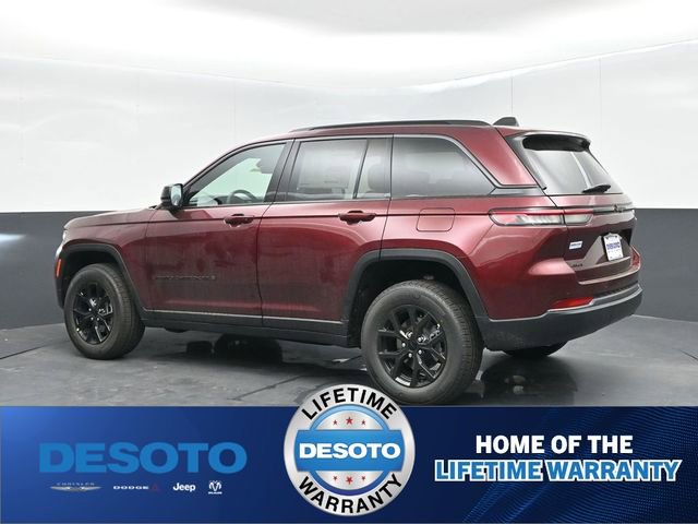 New 2026 Jeep Grand Cherokee Altitude image 6