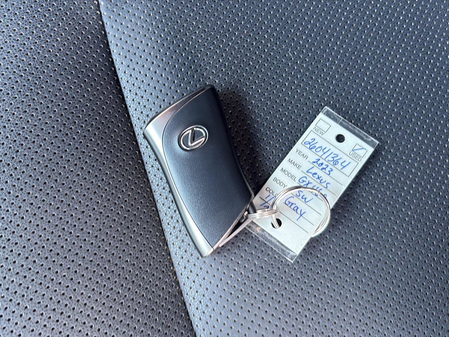 Used 2023 Lexus GX 460 Premium AWD/4WD image 37