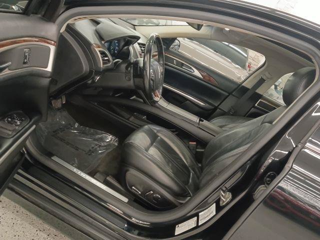 Used 2016 Lincoln MKZ w/ Equipment Group 200A Select FWD image 13