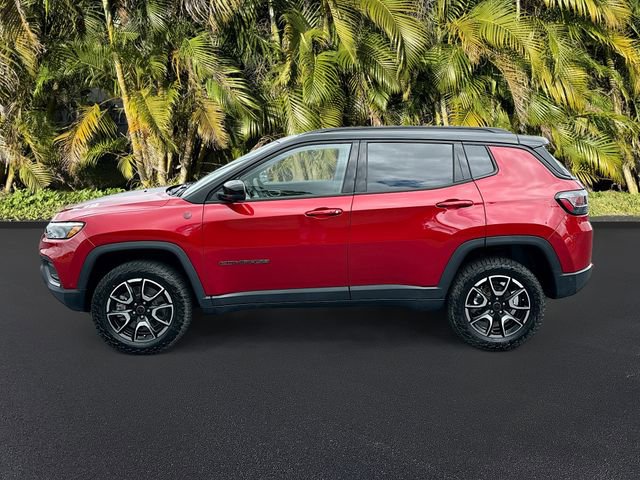 Used 2025 Jeep Compass Trailhawk w/ Trailhawk Elite Group image 8
