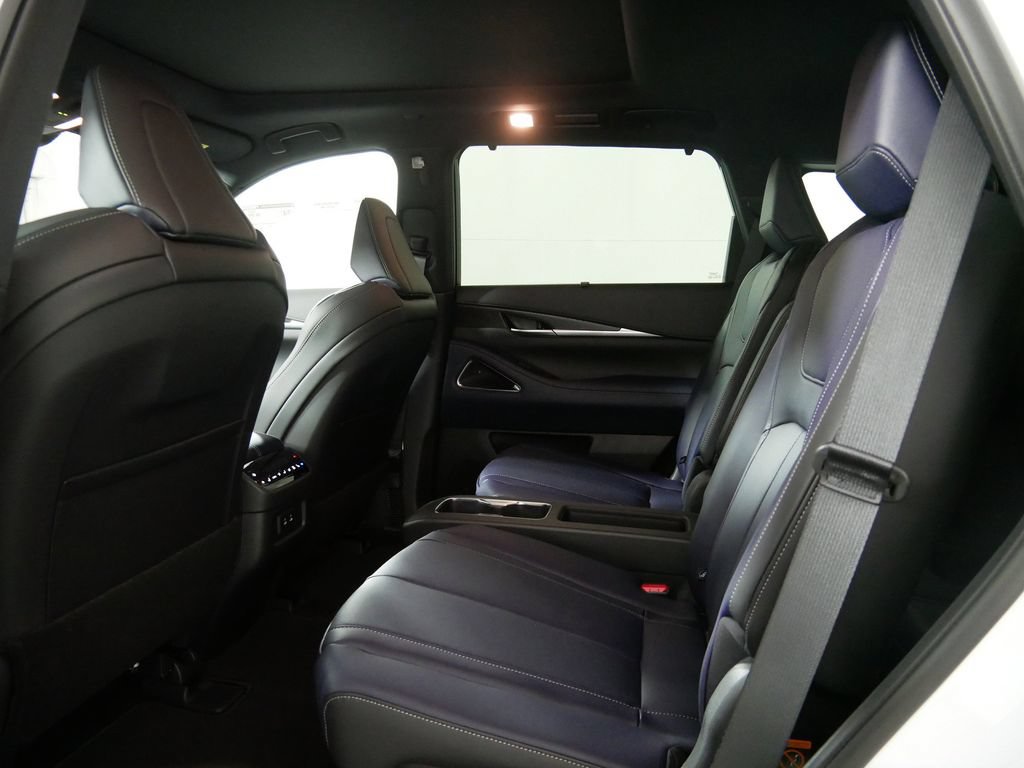 New 2026 INFINITI QX60 Sport w/ Dark Cargo Package AWD/4WD image 14