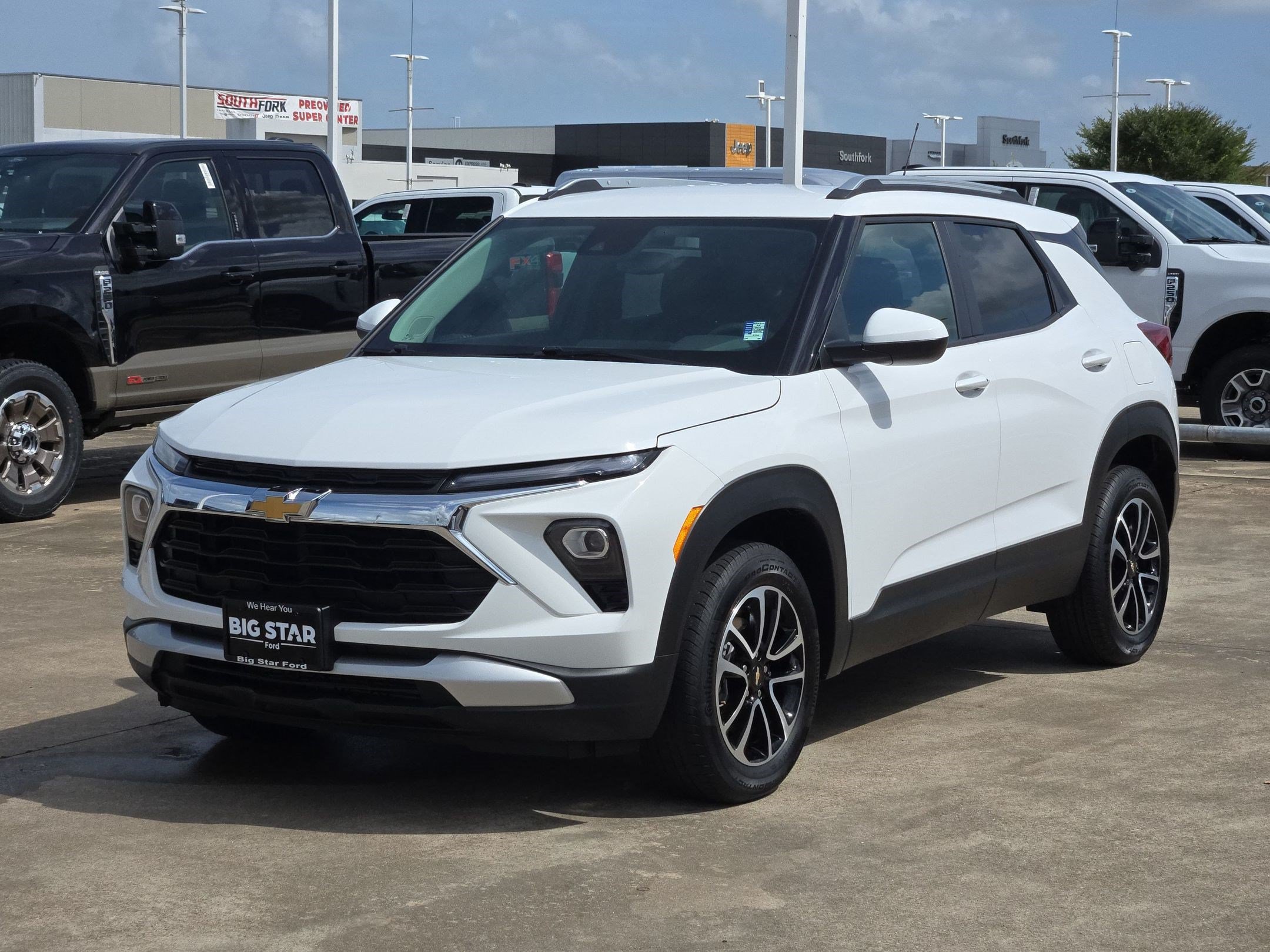 Used 2025 Chevrolet TrailBlazer LT AWD/4WD image 10