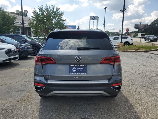 Used 2023 Volkswagen Taos SE w/ Black Wheel Package FWD image 5