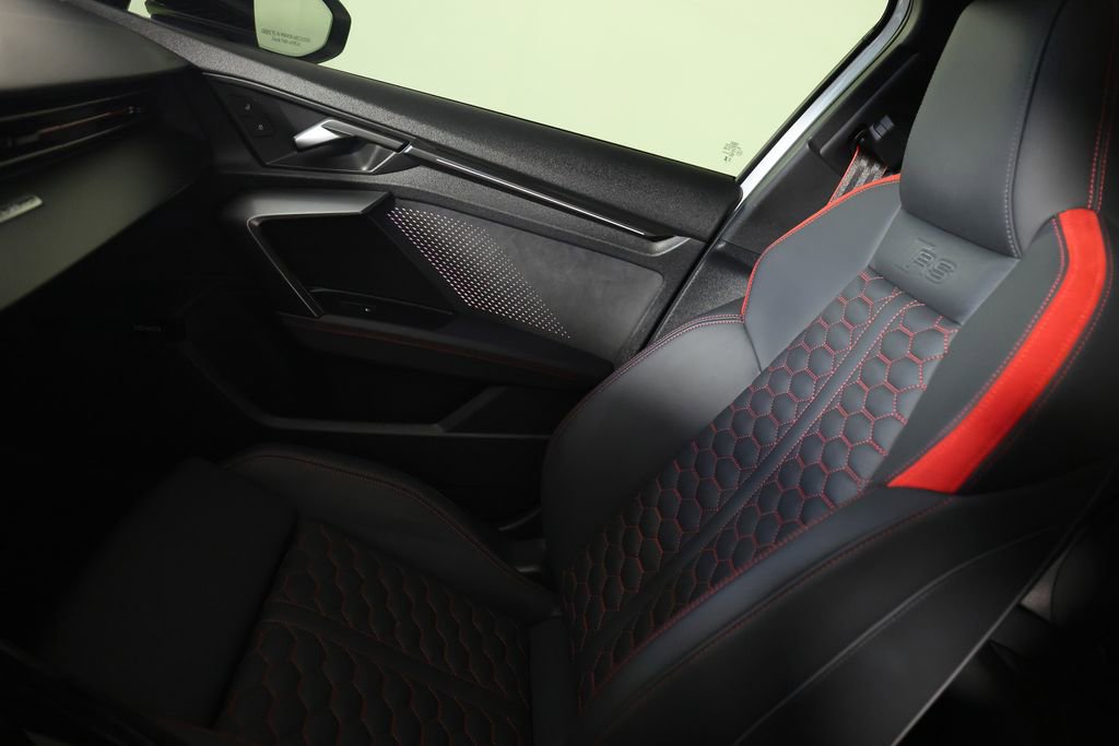Used 2025 Audi RS 3 image 34