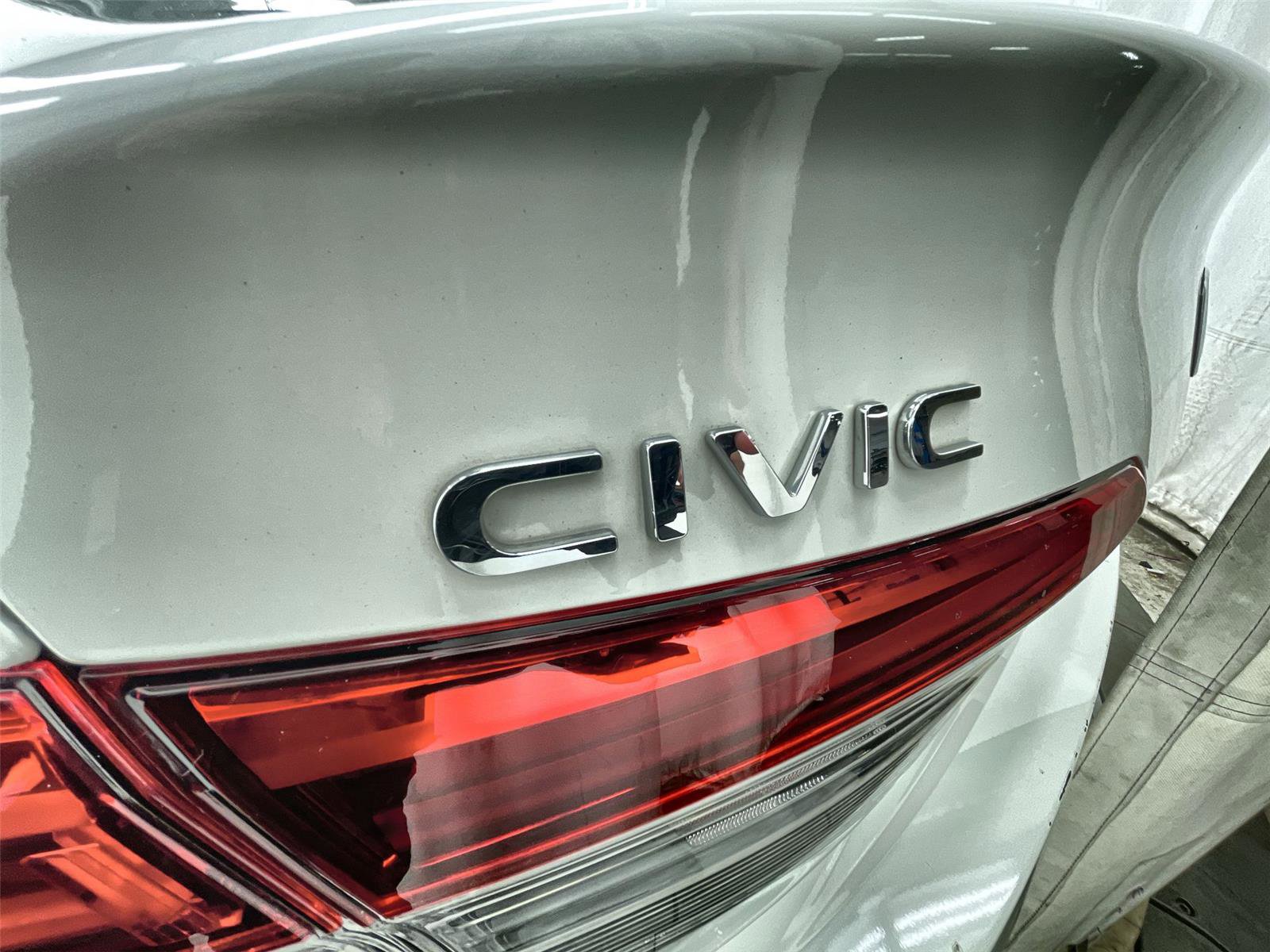 Used 2024 Honda Civic LX image 18