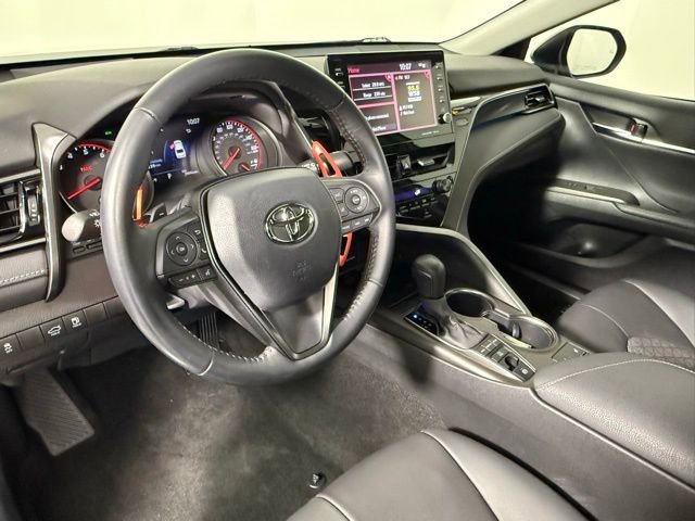 Used 2022 Toyota Camry XSE image 15