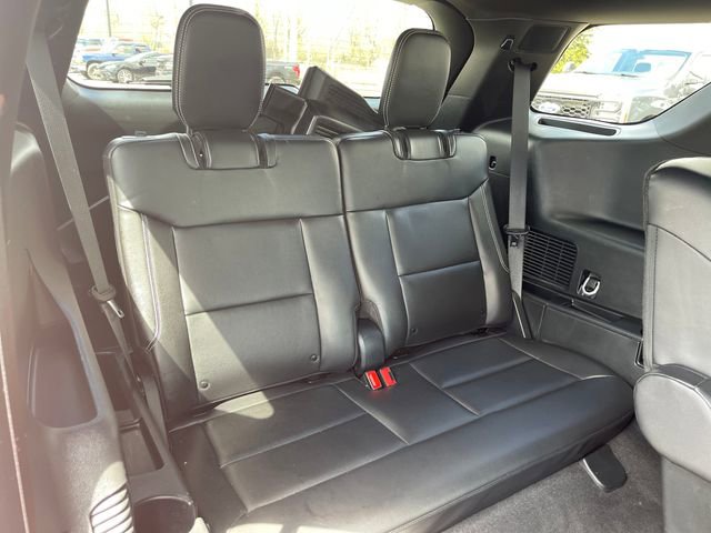Used 2023 Ford Explorer ST w/ Equipment Group 401A AWD/4WD image 34