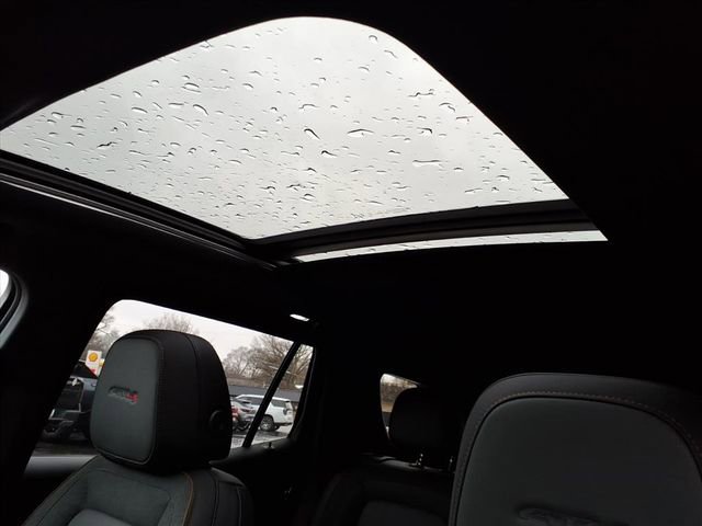 New 2026 GMC Terrain AT4 w/ Technology Package II image 11