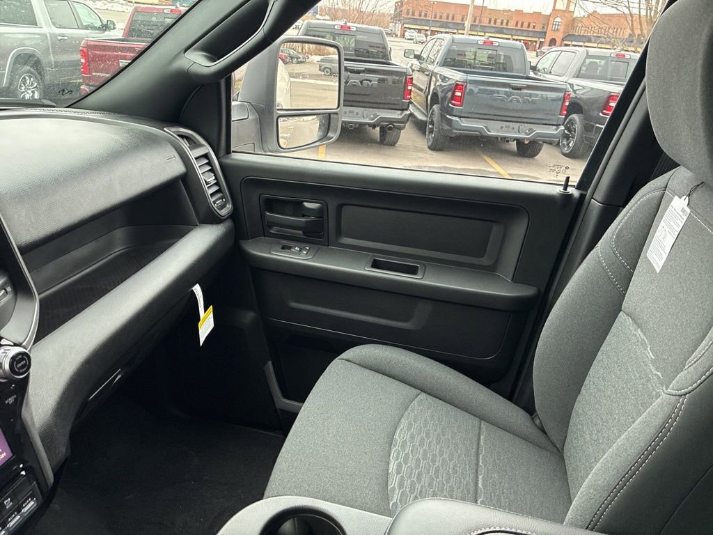 New 2026 RAM 2500 Tradesman AWD/4WD image 28