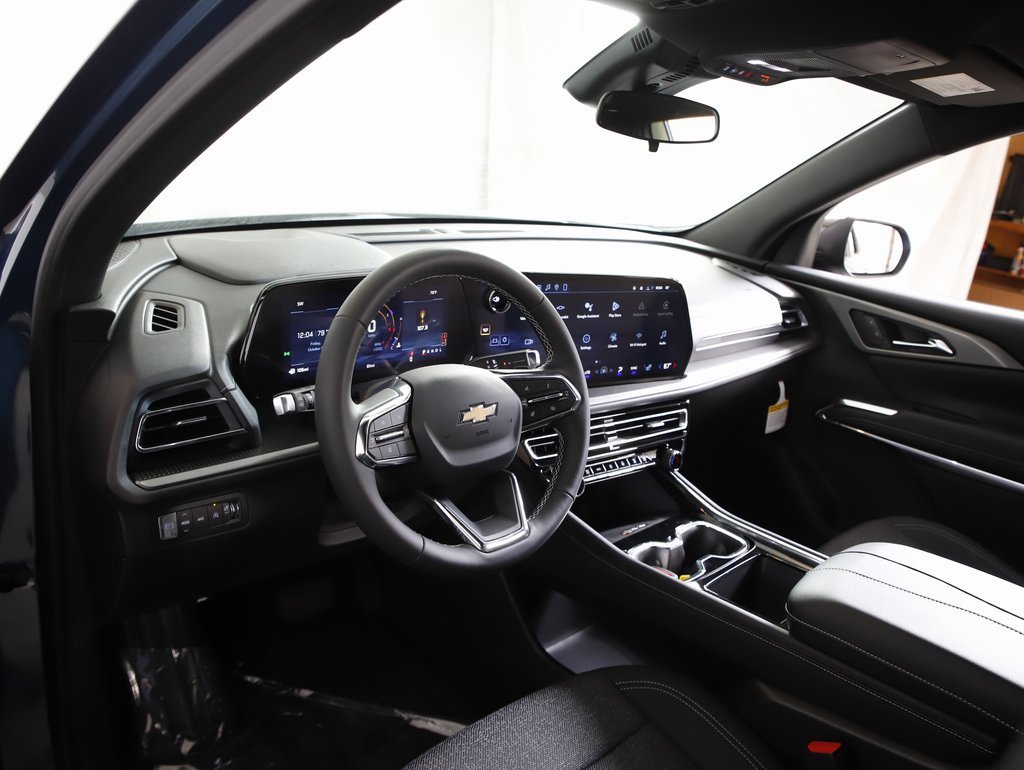 New 2026 Chevrolet Traverse LT image 13