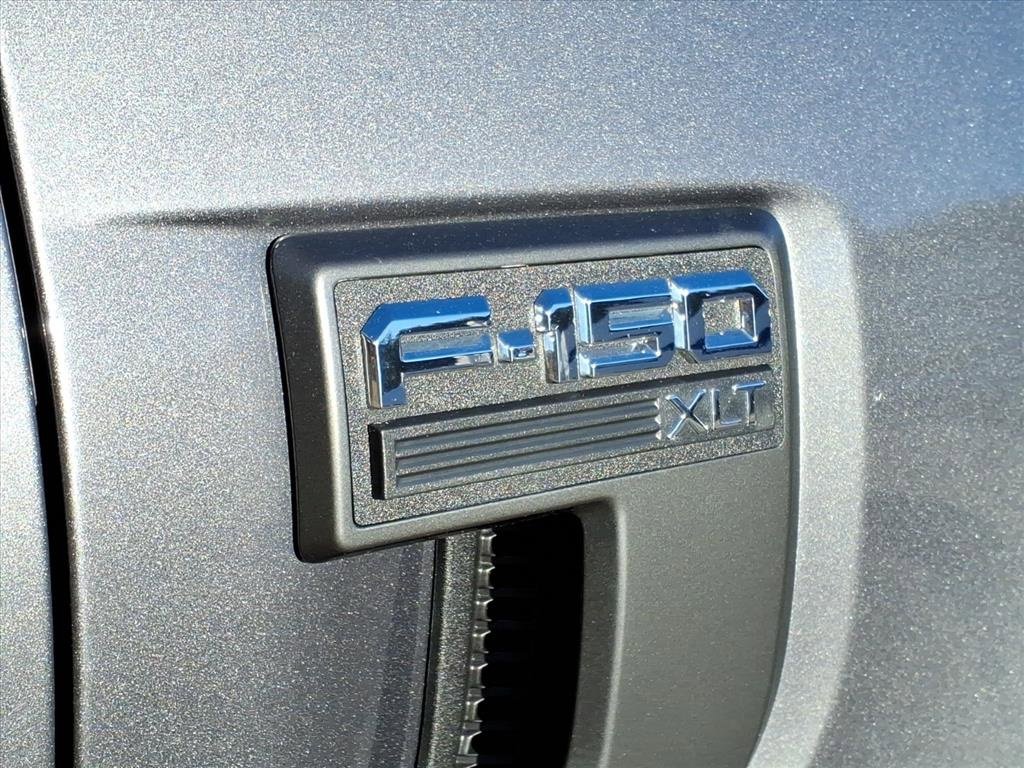 Used 2022 Ford F150 XLT w/ Equipment Group 302A High image 11