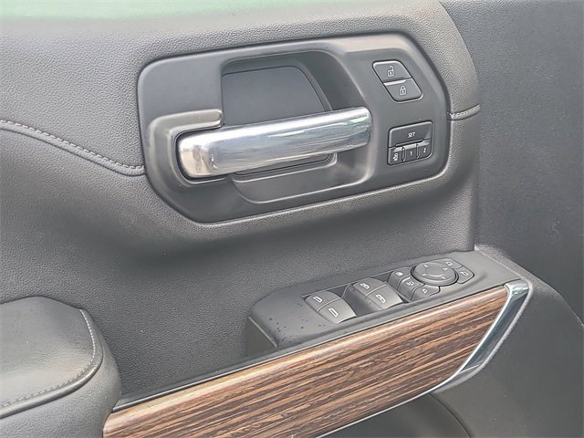 Used 2023 Chevrolet Silverado 2500 High Country w/ Z71 Off-Road Package image 19