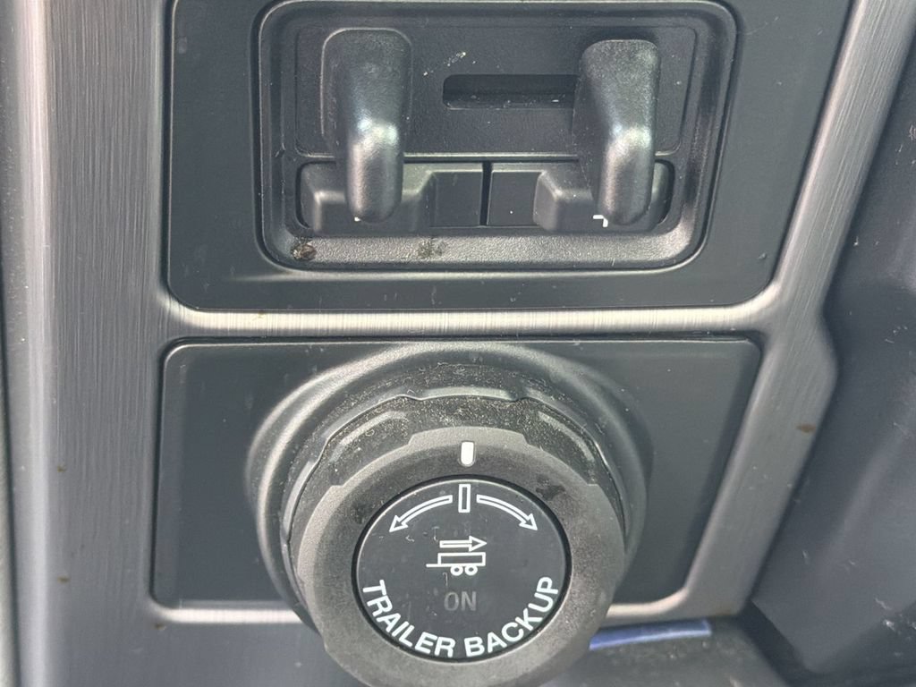 Certified 2022 Ford F450 Limited AWD/4WD image 34