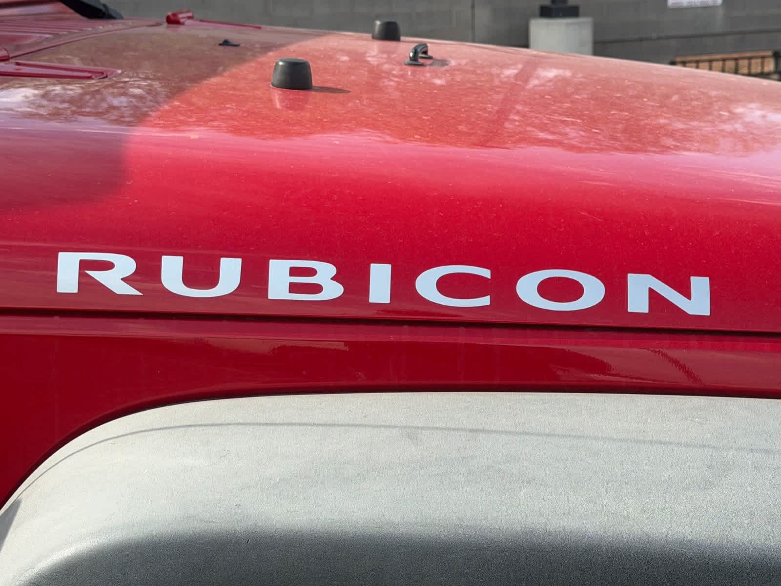 Used 2010 Jeep Wrangler Unlimited Rubicon AWD/4WD image 7