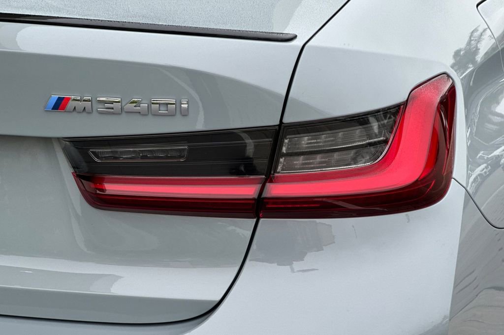 Used 2023 BMW M340i w/ Premium Package RWD image 33