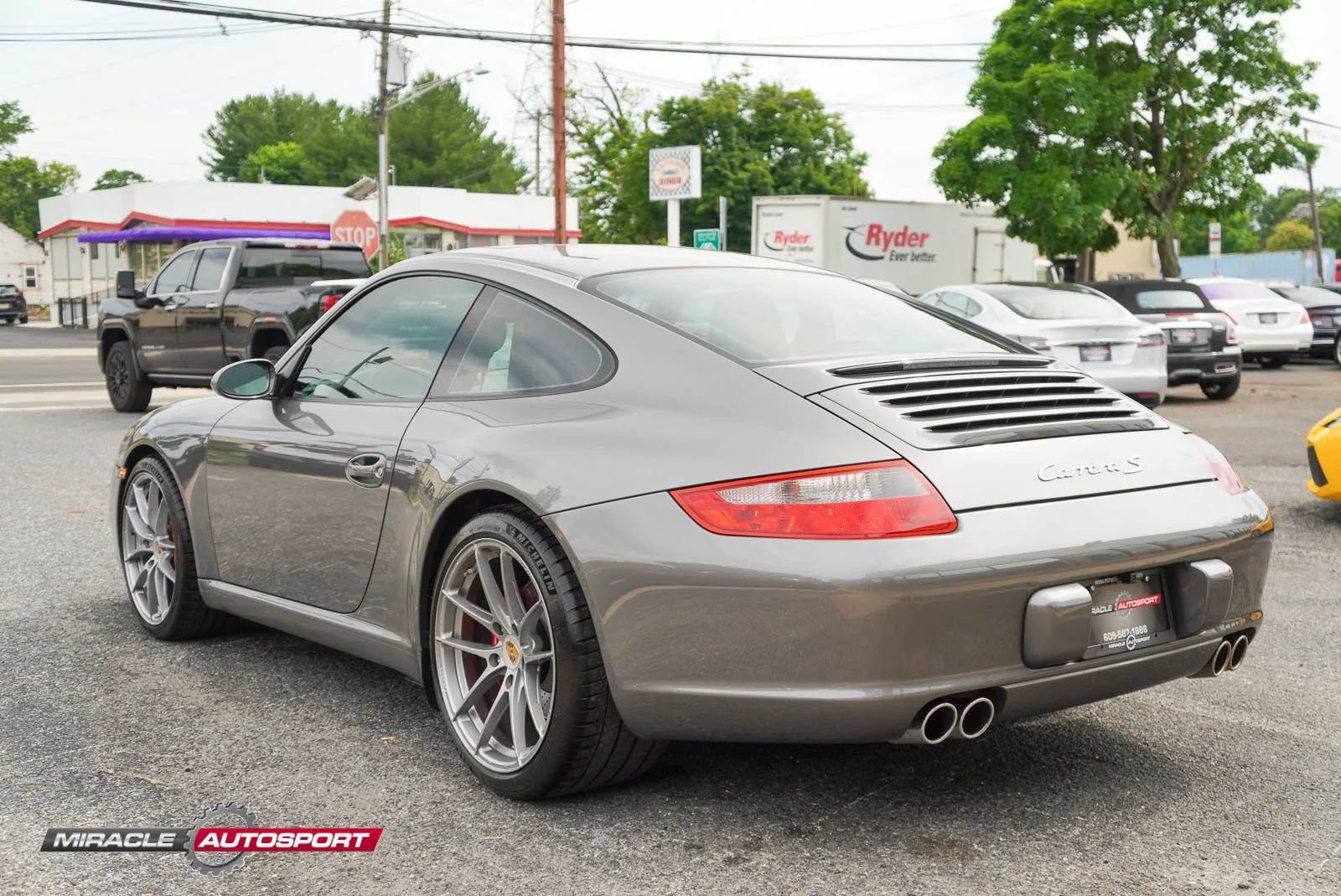 Used 2008 Porsche 911 Carrera S RWD image 5