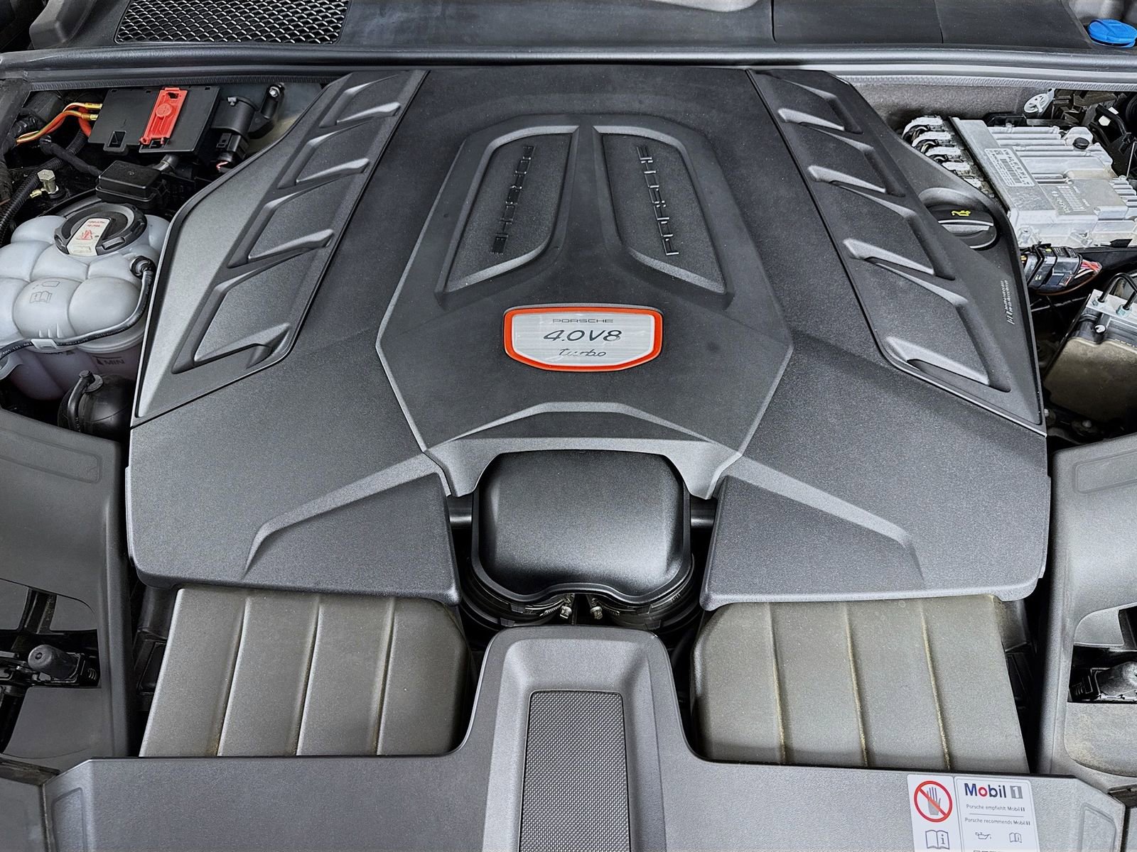 Used 2023 Porsche Cayenne Turbo image 32