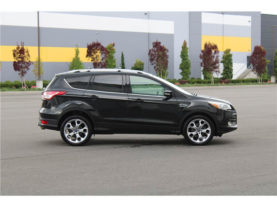 Used 2014 Ford Escape Titanium w/ Equipment Group 401A AWD/4WD image 4