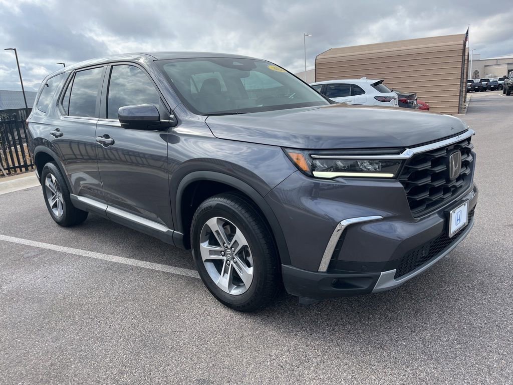 Certified 2023 Honda Pilot EX-L image 3