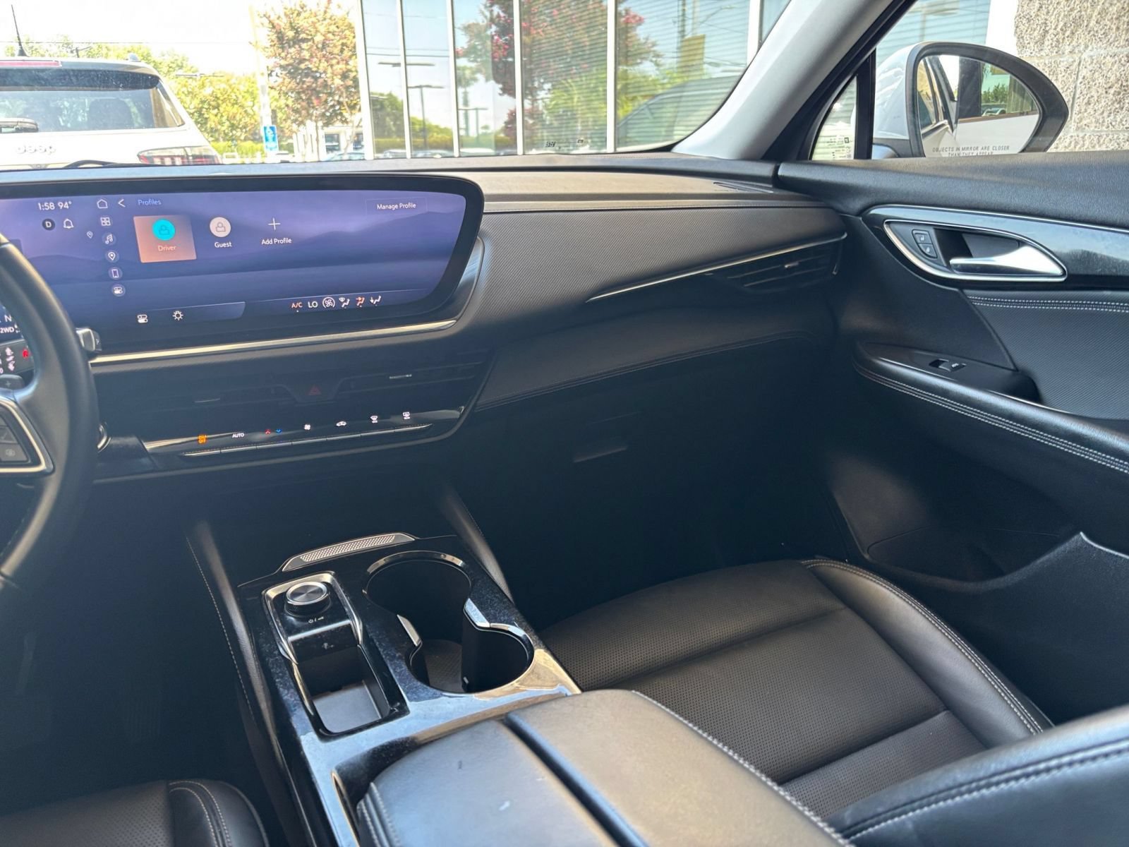 Used 2024 Buick Envision Preferred AWD/4WD image 34