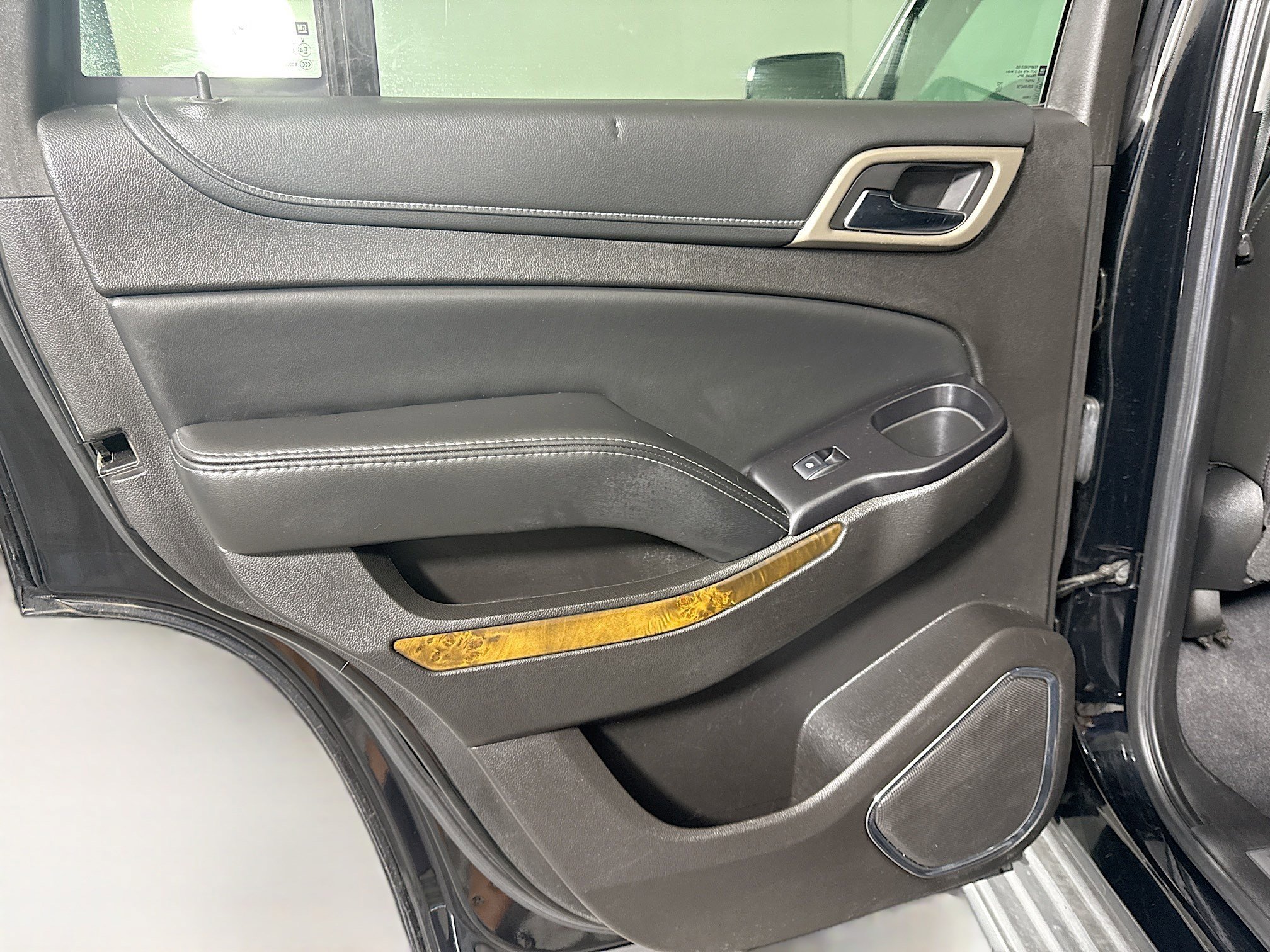 Used 2019 Chevrolet Tahoe LT image 26
