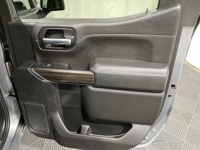 Used 2020 Chevrolet Silverado 1500 RST image 24