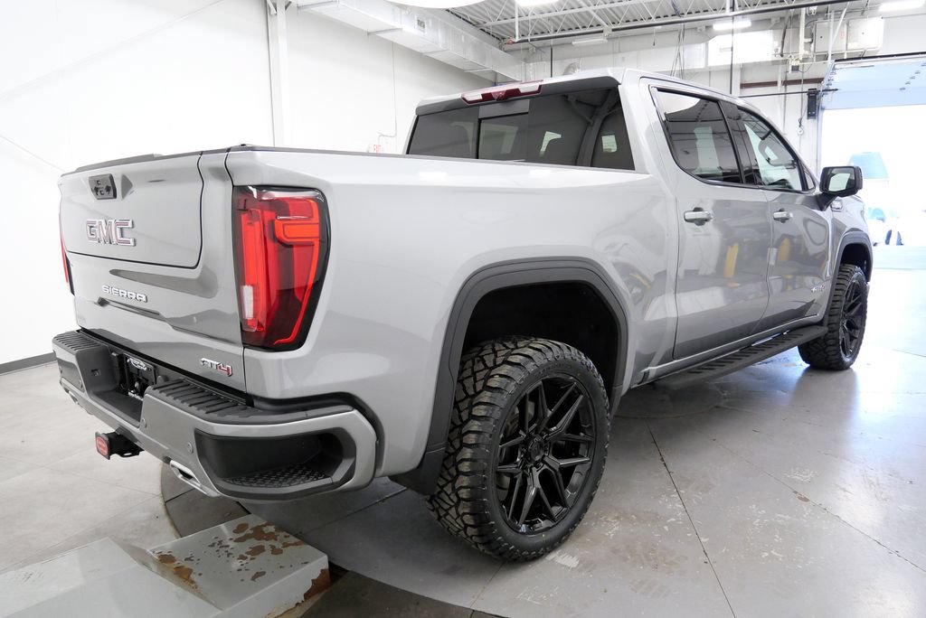Used 2024 GMC Sierra 1500 AT4 w/ Technology Package AWD/4WD image 7