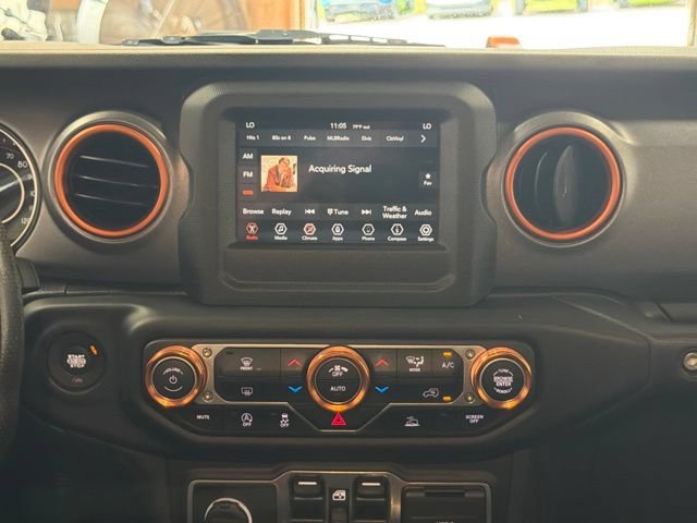 Used 2020 Jeep Gladiator Mojave AWD/4WD image 15