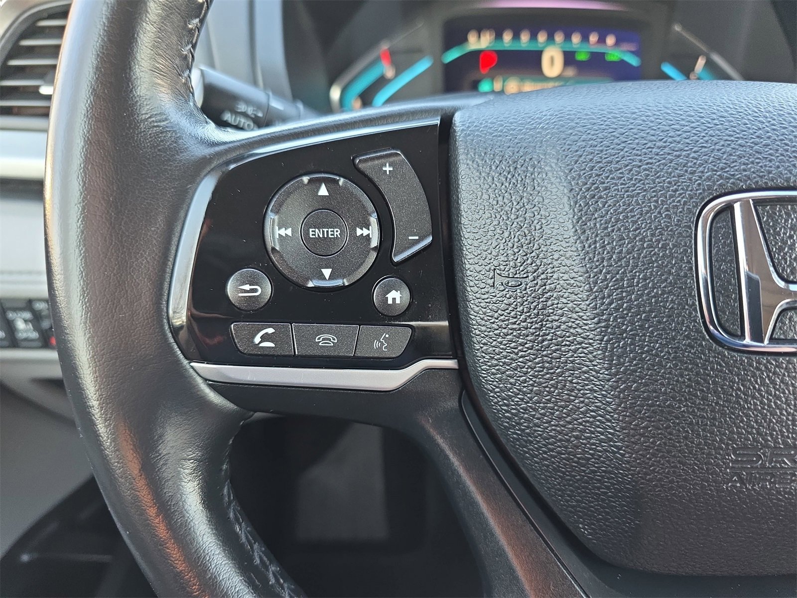 Used 2018 Honda Odyssey EX-L image 18