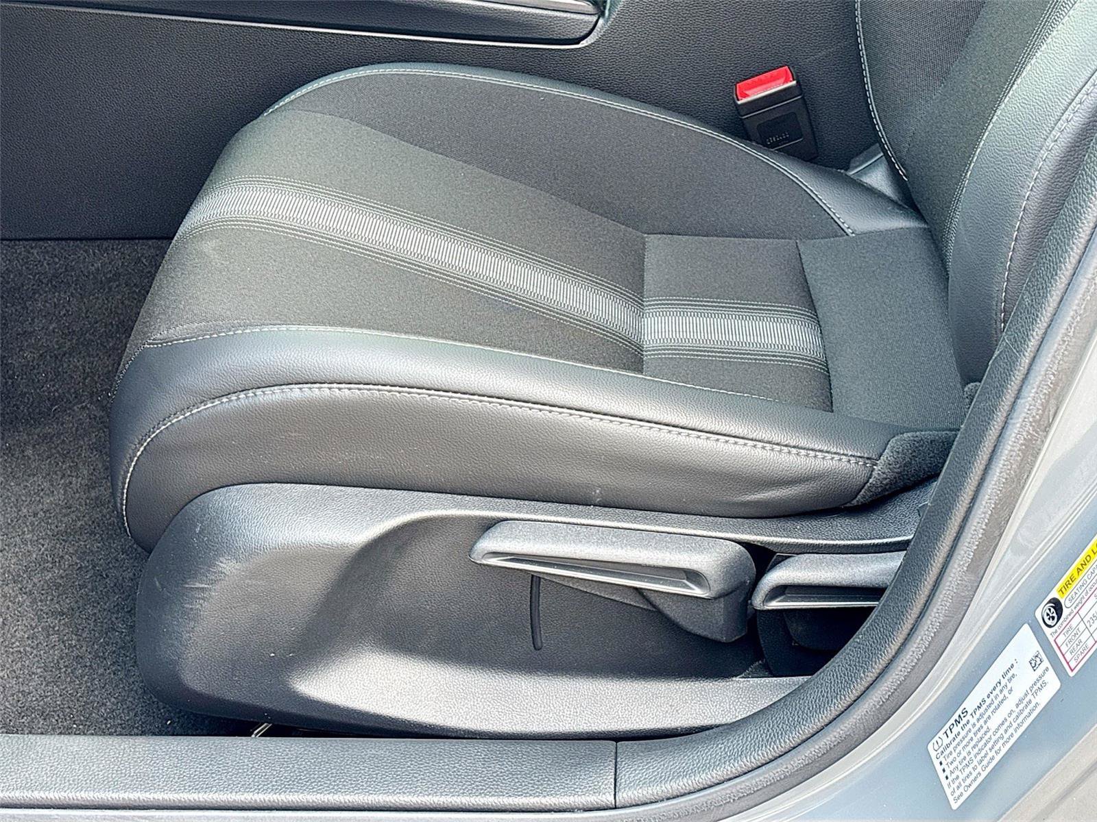Certified 2025 Honda Civic Sport image 21