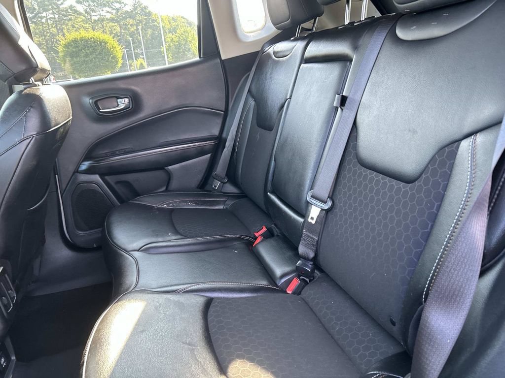 Used 2021 Jeep Compass Latitude FWD image 14