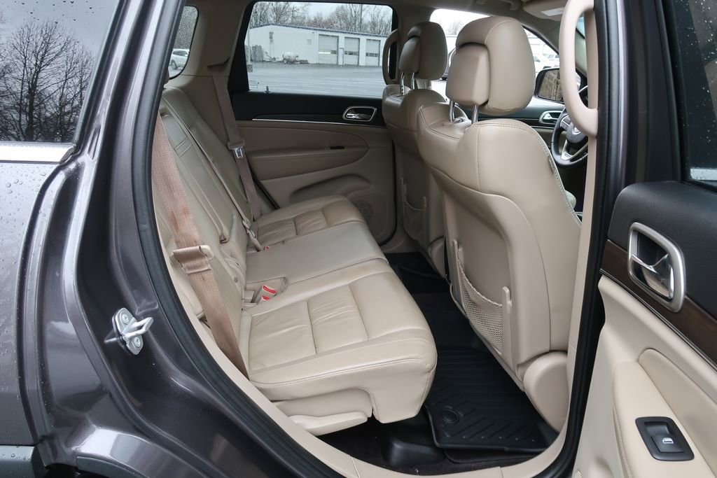Used 2016 Jeep Grand Cherokee Limited image 33