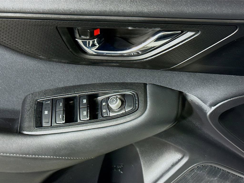 Certified 2025 Subaru Legacy Premium AWD/4WD image 22