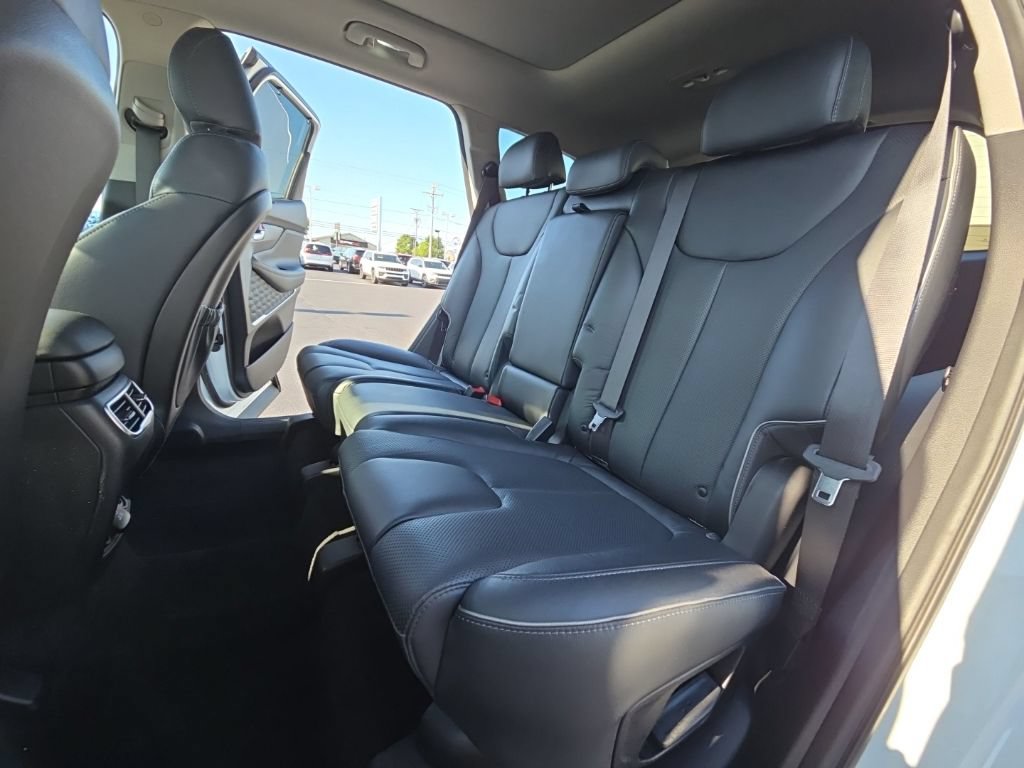Used 2021 Hyundai Santa Fe Limited AWD/4WD image 22