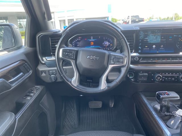 Used 2024 Chevrolet Silverado 1500 LT Trail Boss w/ Protection Package AWD/4WD image 17