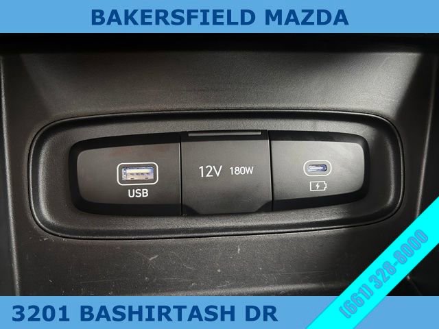 Used 2023 Hyundai Venue SEL w/ Cargo Package image 25