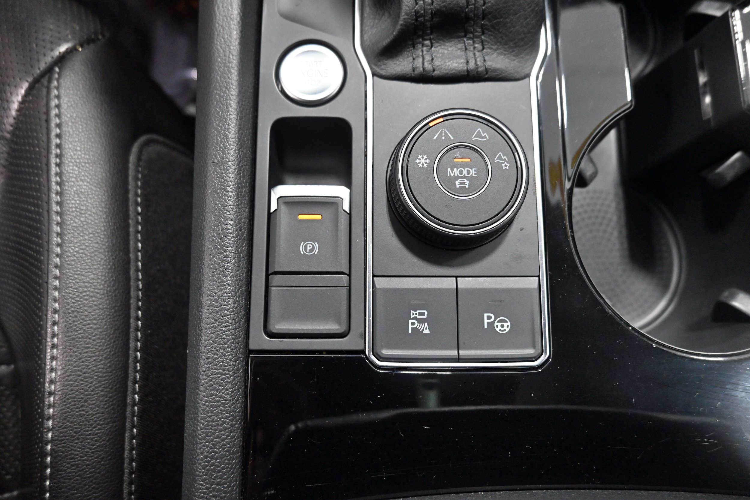 Used 2019 Volkswagen Atlas SEL Premium AWD/4WD image 18