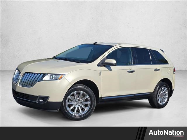Used 2015 Lincoln MKX FWD w/ Equipment Group 101A