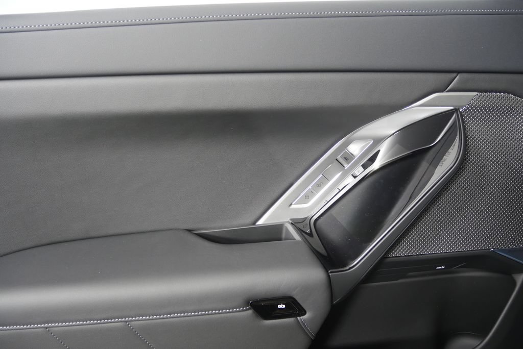 New 2026 BMW i7 xDrive60 AWD/4WD image 13