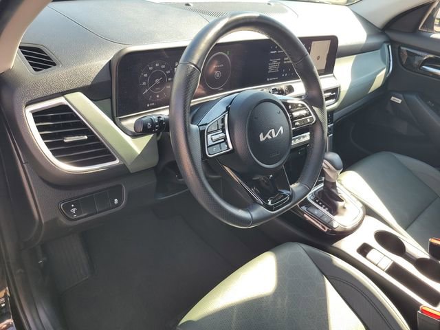 Used 2024 Kia Seltos SX image 9