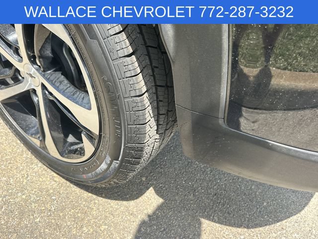 Used 2024 Chevrolet Trax RS w/ Driver Confidence Package FWD image 11