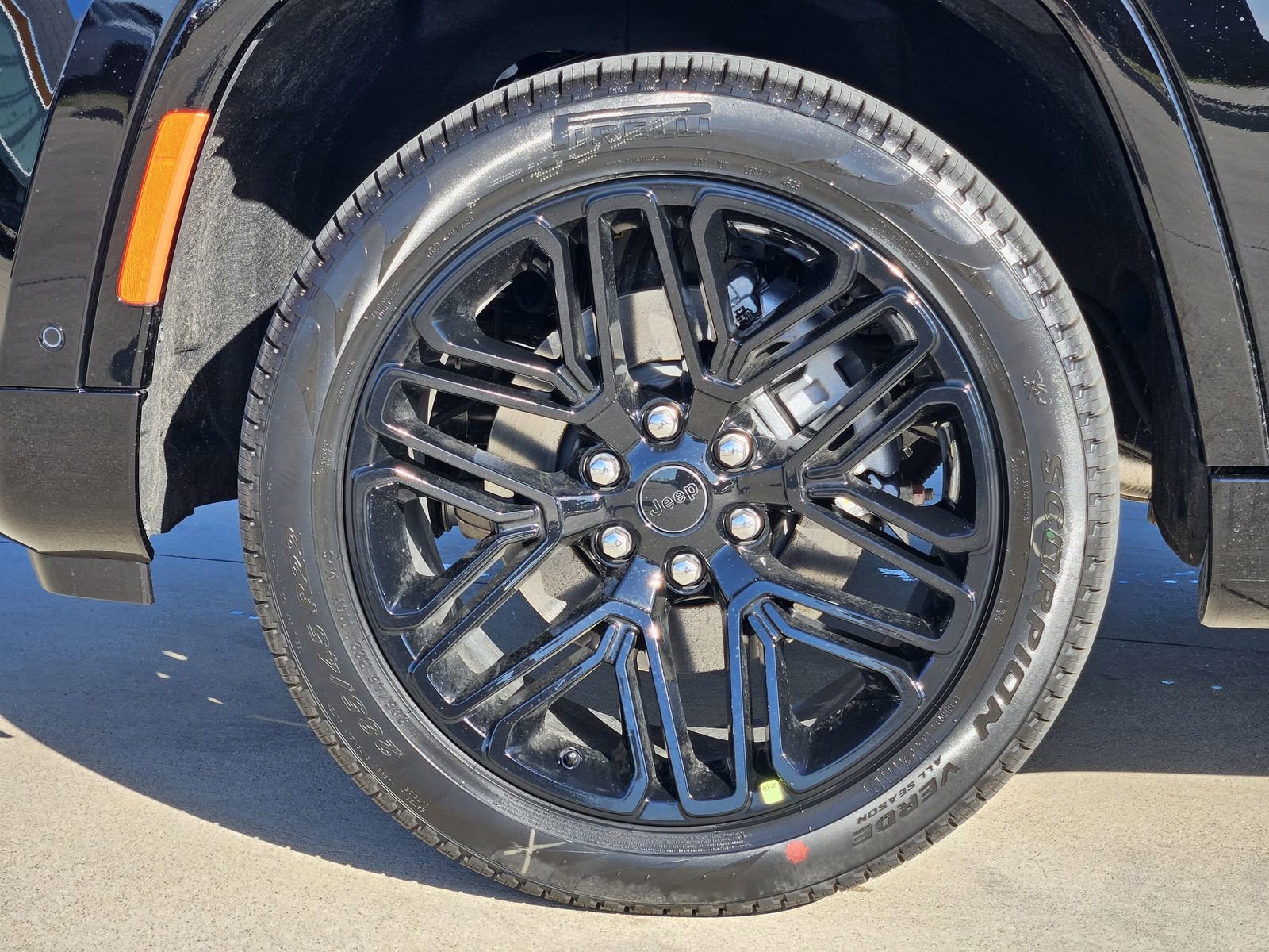 New 2026 Jeep Grand Wagoneer L Limited image 12